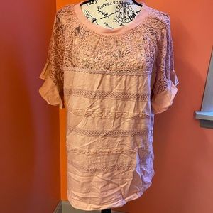Xlarge mauve shirt with lace. Brand new no tags